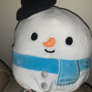 SQUISHMALLOW FLIP A MALLOW MANNY AND CAROL